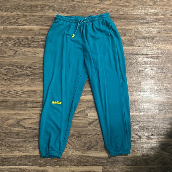 Zumba Happiness In Motion Sweatpants - Picture 1 of 3